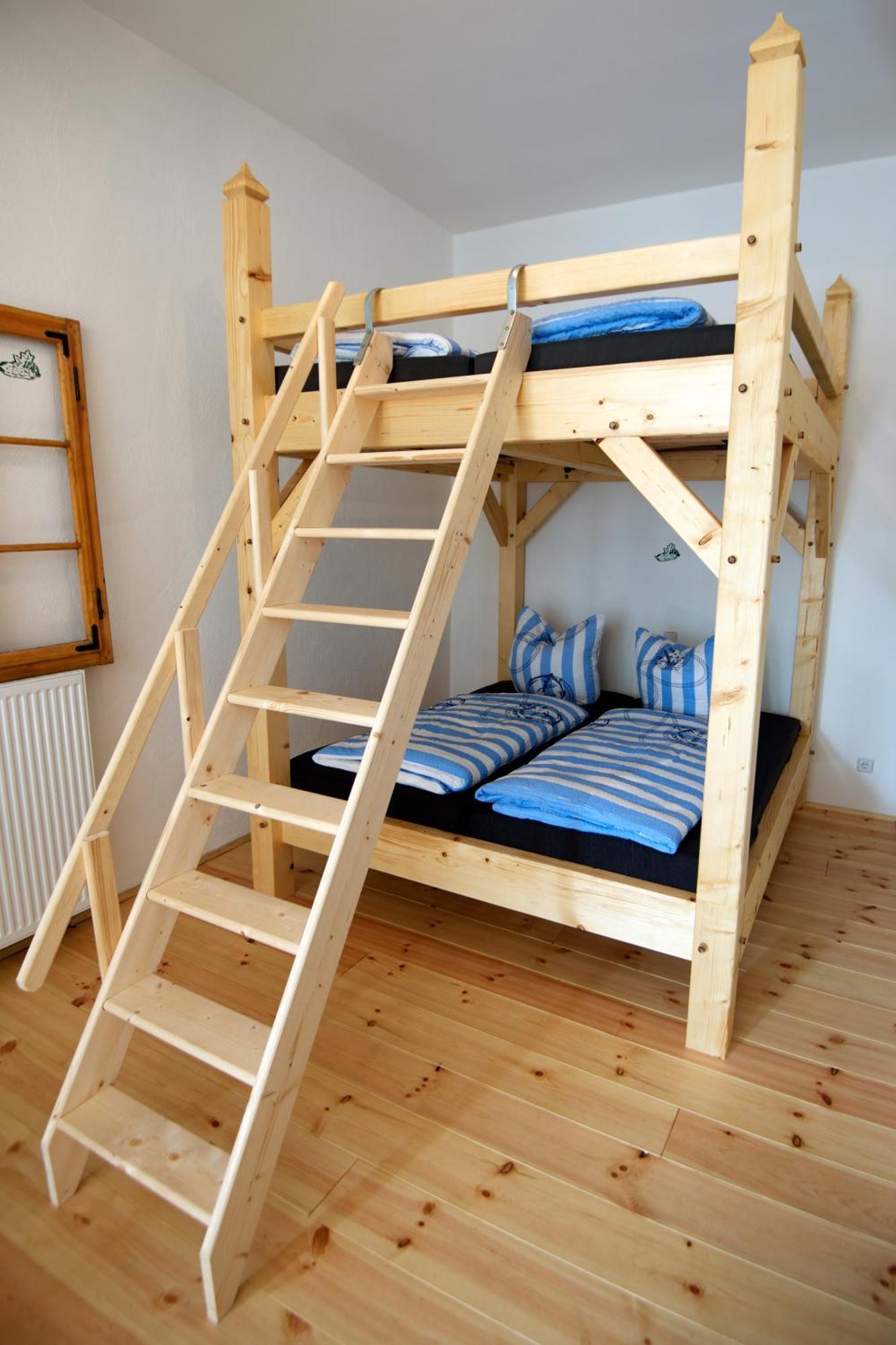 Spreewald Spreemilia Gurkenbude Lübbenau Kamer foto